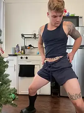 King_Kev_ — Take shirt off