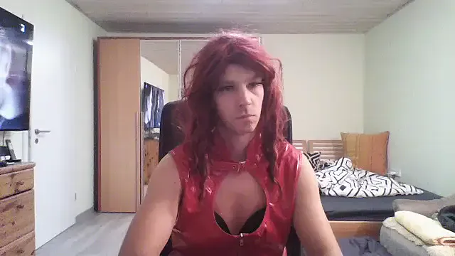 Avatar of Kinky-Kristina