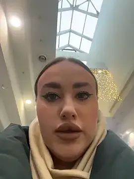 KiraSunshine's avatar