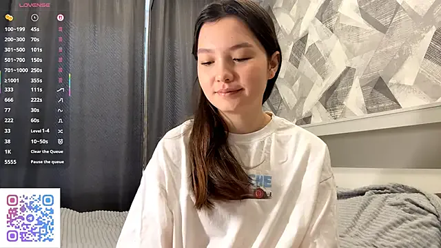 Avatar of KiraVelvet