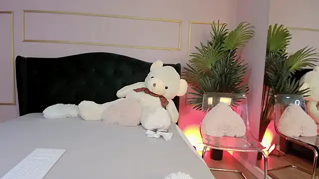 Avatar of KirraWhite