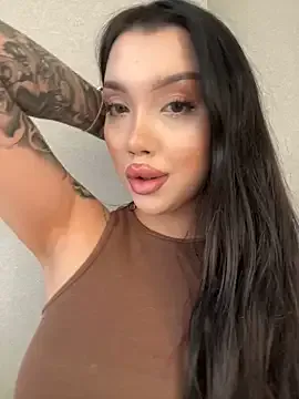 kiss_Lissa — MAKE ME WET ON STREET