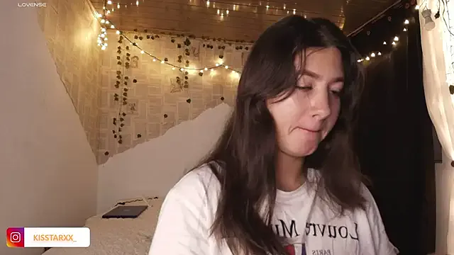 kisstarxxx —  Fuck pussy every 500tksCumshow