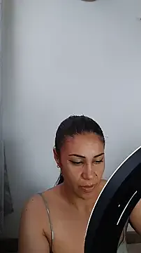 KittyHoleshot87 — last tipper control the kitty 60 sec