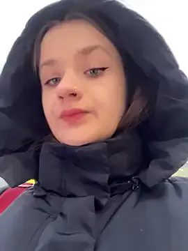 KittyQueeny — risky make me horny pussy play in store