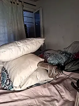 Avatar of Kloemoretti