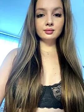 KrisMagnoly from StripChat is Freechat