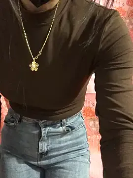 Kylie_beem — Please help me buy new toys thank you ve