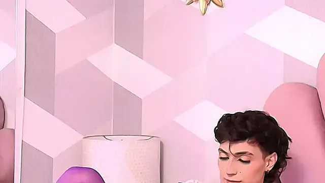 KylieMonnett — Make me horny and naked.