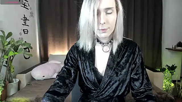 Lady_Kaya — Ass-playing whore~