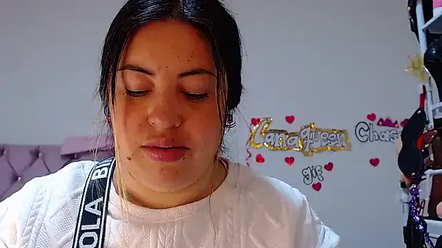 lanaqueen699 — SUCK NIPLLES , SPIT , MOANS