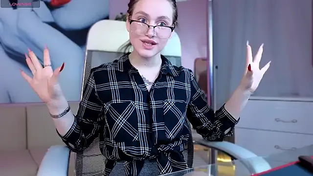 LANICROSS — I'll show you what's under my shirt