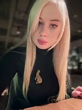 LaraHollywood — Good moaning 