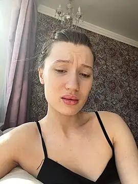 Larisa_Craft from StripChat is Freechat