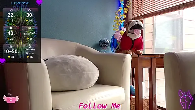 LatinaVibes4u — show tits