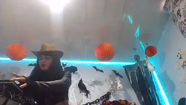 Avatar of latintransbigcum