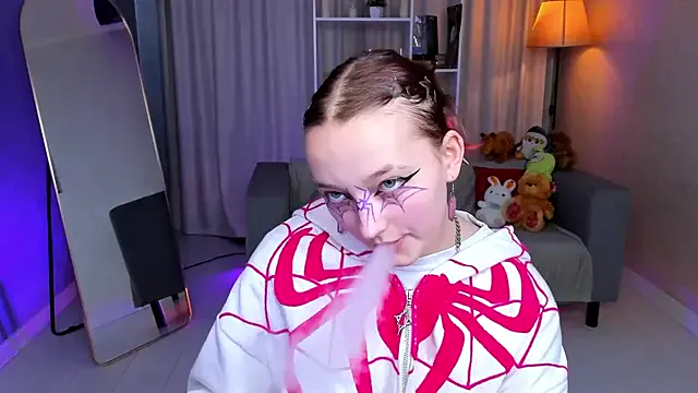 Avatar of LauraKelley