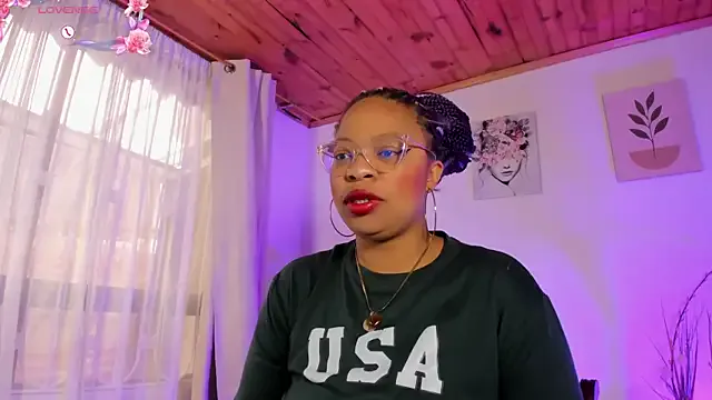 Avatar of Lauraricci__