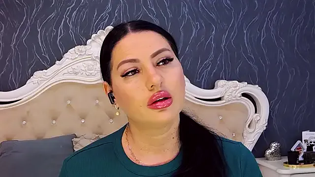 Avatar of Lauren_Saint