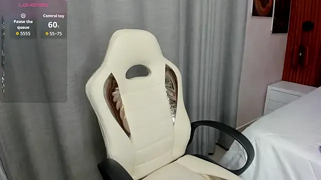 Leah_Sweetie — Wet shirt