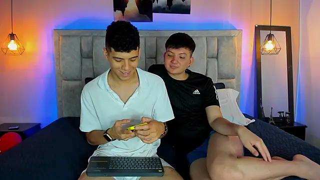 Leo_and_tony from StripChat is Freechat