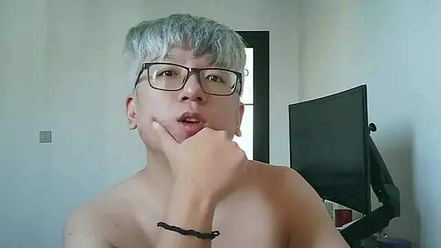 leoUSIR — Freechat on StripChat