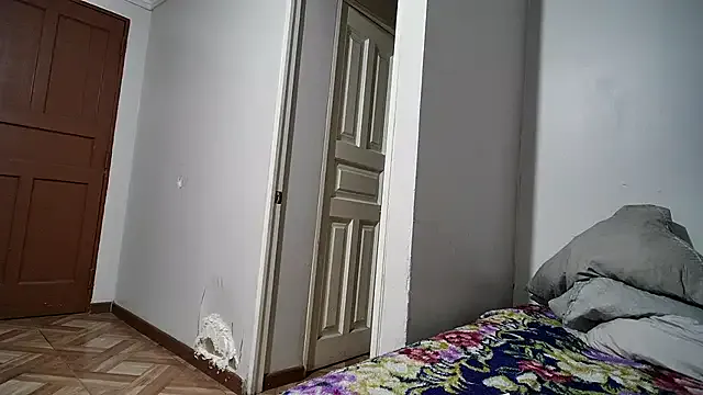 lexie_suki69 — me la  tira en la cara bebe