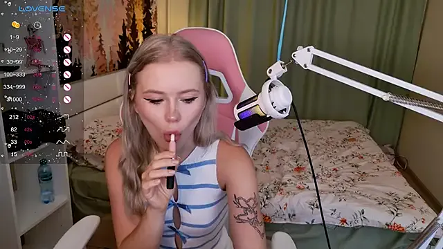 Avatar of LexieLoree