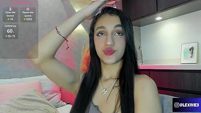 LexiVie from StripChat is Freechat