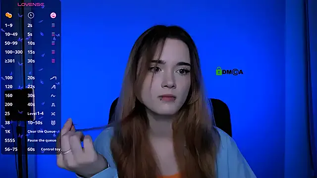 liana_kisses — show ass