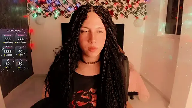 Avatar of Lilith_Miller21