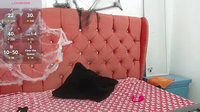 Avatar of lily_jamesx