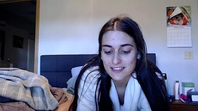 LilyLou from StripChat is Freechat