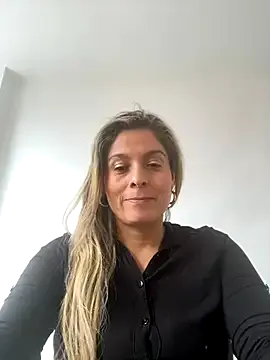 Avatar of linda-mature43