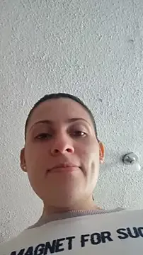 lindasyt — Show oiled asshole