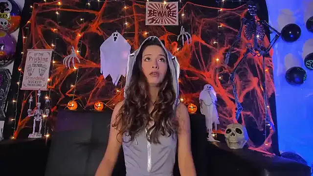 Avatar of little-Emma