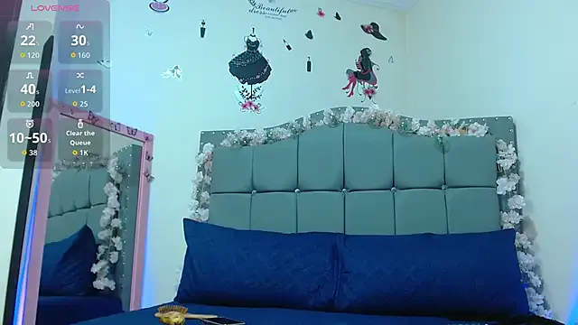 Little_Susi_ — Freechat on StripChat