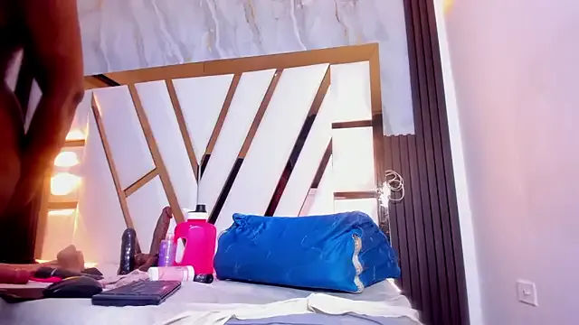 Avatar of lola_hornei