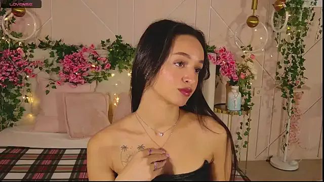 Avatar of Lolly_Neal