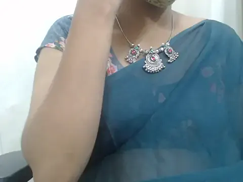 Avatar of Lovely_Siri_23