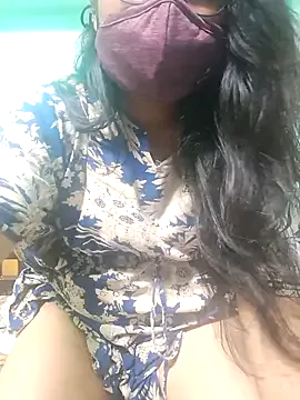 Lovely_Vilika — First Day, First Show!