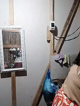 Lovelywoman43 — 600