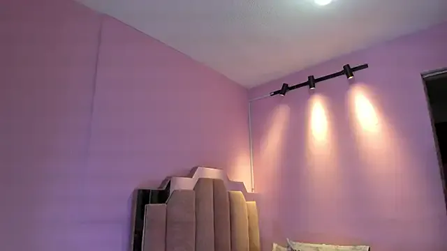 Avatar of LoveQueen2