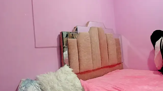 Avatar of LoveQueen2