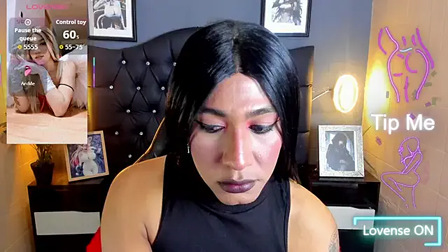 Avatar of Lucia-Horny24