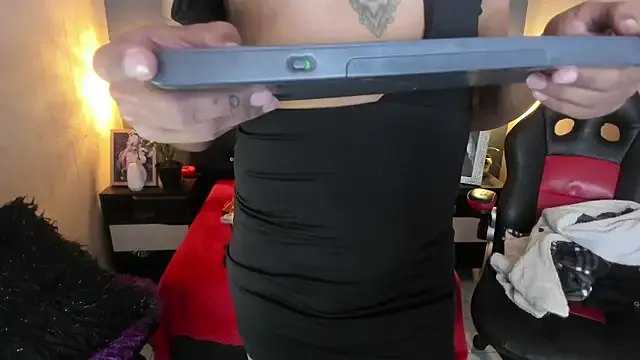 Avatar of Lucia-Horny24