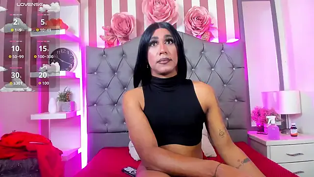 Avatar of Lucia-Horny24