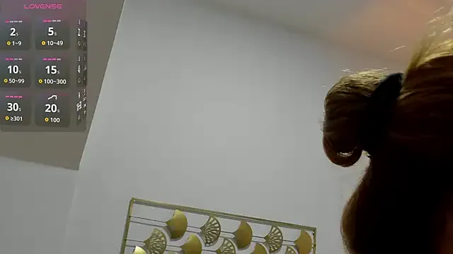 Avatar of lucia_lorenz