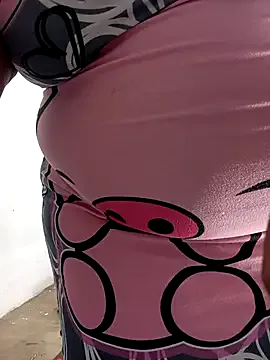 Lucky-hot-girls — Squirt + 3 minutes of control