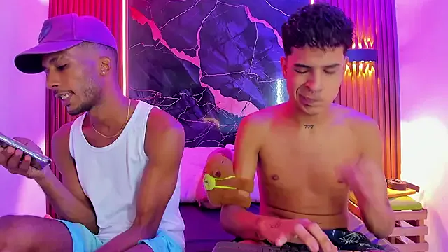 Lucky_boys__X — Hi guys; Kiss freanch